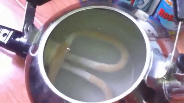 Sử dụng nước giếng khoan và những nguy cơ tiềm ẩn